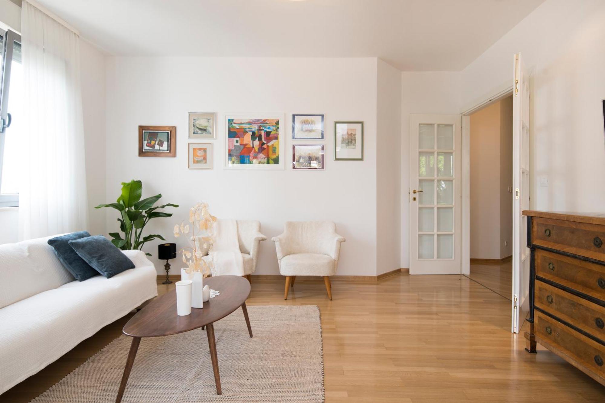 Palm Tree Superior - Specially Designed Three-room - Location Right Next To The And The Center - Beautiful Terrace Appartement